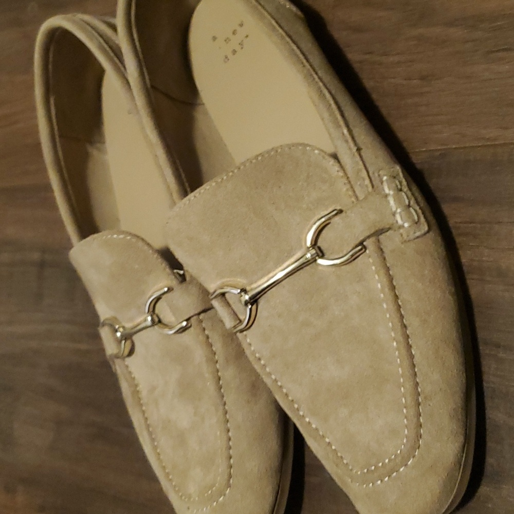 Womens leisure work shoes